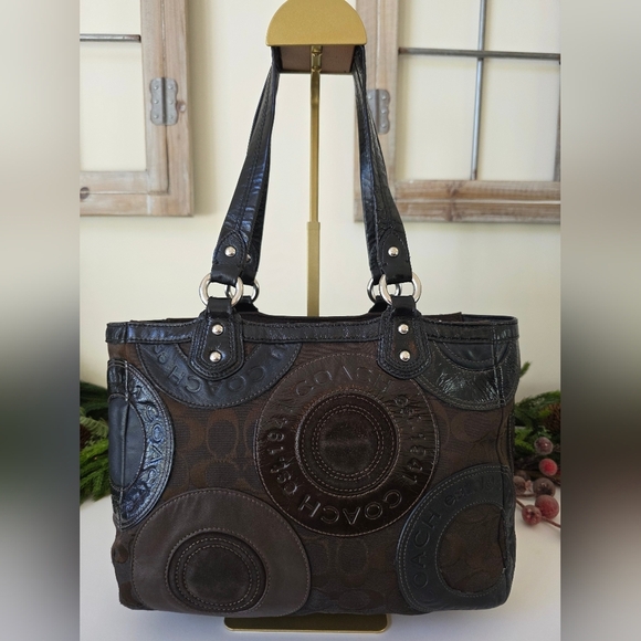 Coach Circle Patchwork Y2K East-West Tote Mixed Leathers - Picture 12 of 15